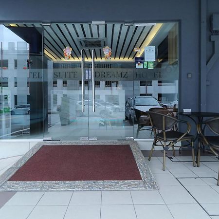 Suite Dreamz Hotel Kuala Lumpur Exteriör bild